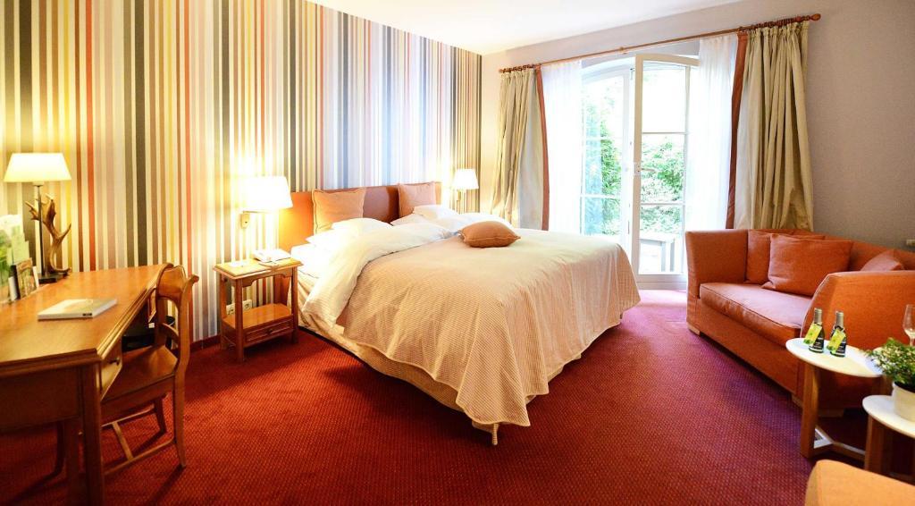Romantik Hotel Jagdhaus Waldfrieden Bilsen Habitación foto