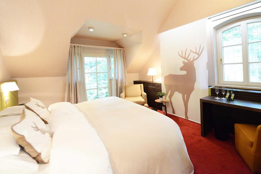 Romantik Hotel Jagdhaus Waldfrieden Bilsen Habitación foto